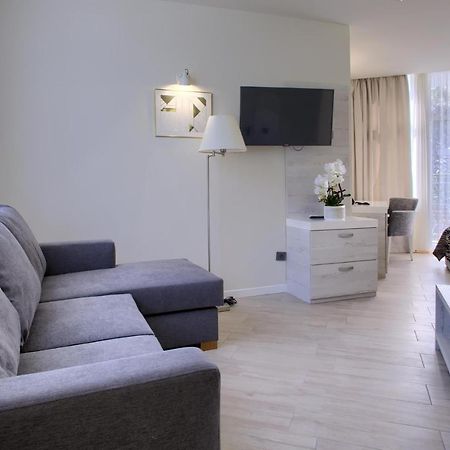 Luna Beach Hotel 골든샌드 외부 사진