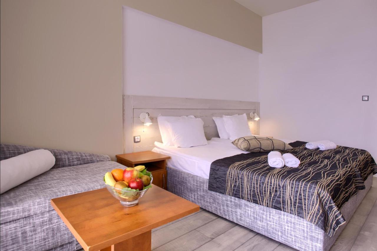 Luna Beach Hotel 골든샌드 외부 사진